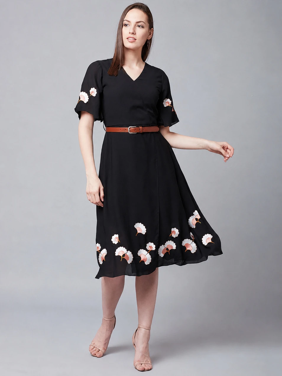 tckty Women Wrap Black Below Knee Dress - Image 2